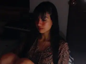 Meganmiauu  live sex cam