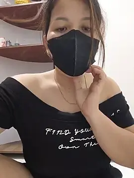 Ladymlem  live sex cam