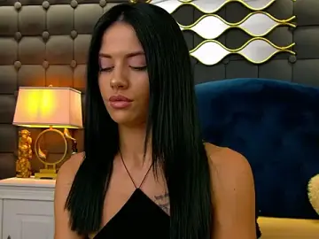 LeyaCass  live sex cam