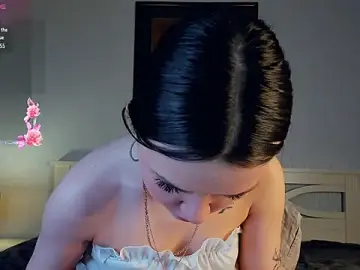RonnieSchmertz  live sex cam