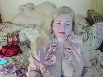 BustyDonnaSexyy  live sex cam