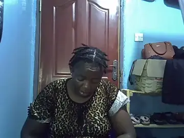 Ebonyceline  live sex cam
