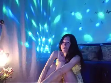 ElysaSun  live sex cam