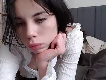 Tikkii  live sex cam