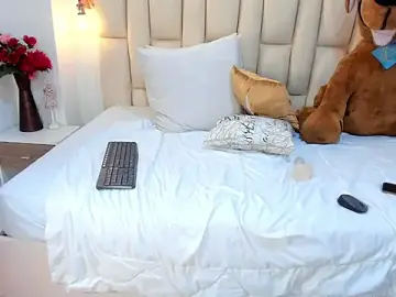 Aurora_leiri  live sex cam