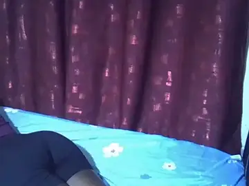 Pretty_ebby  live sex cam