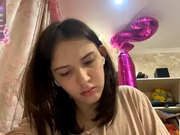 CeyaLier  live sex cam