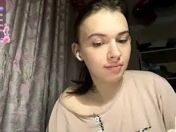 CeyaLier  live sex cam