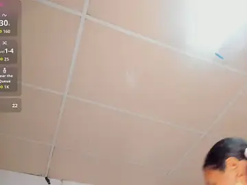 Helennaht  live sex cam