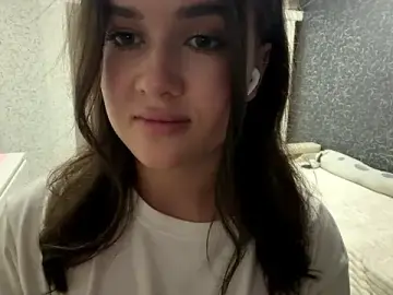 JoycelynUrion  live sex cam