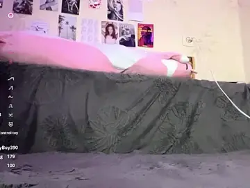 LiziArms  live sex cam