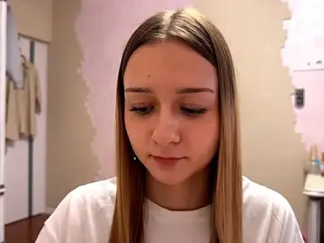 MaryjaneMayeux  live sex cam