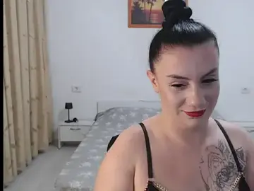 RubyDesire_  live sex cam