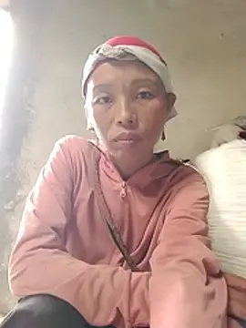 Thien-ly  live sex cam