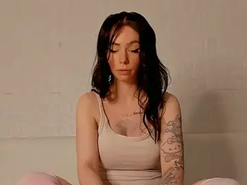 TyraKadney_  live sex cam
