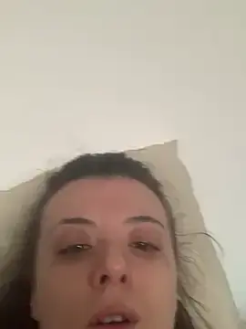 Bunnythetailor  live sex cam