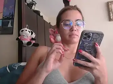 Trianabell  live sex cam