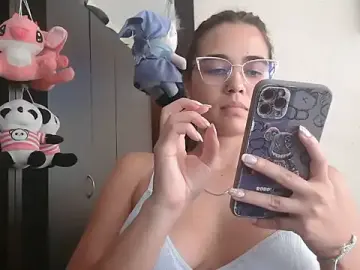Trianabell  live sex cam