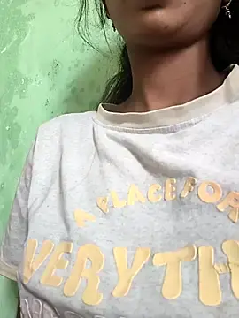 Cute-Natashaa  live sex cam