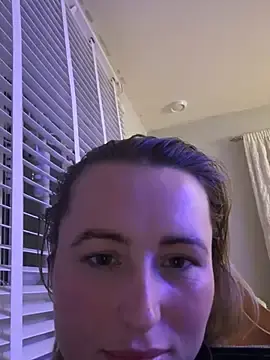 Millie-Miles  live sex cam
