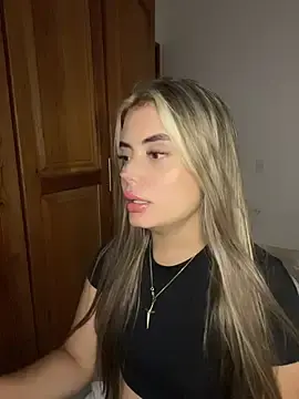 Miss_valeriaa  live sex cam
