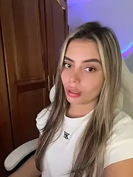 Miss_valeriaa  live sex cam