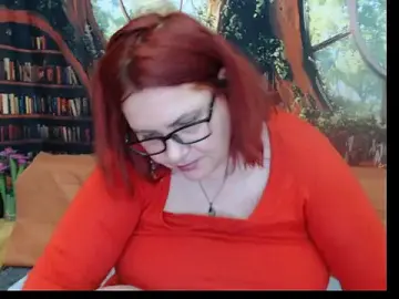 PlayfullMature  live sex cam