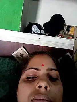 Priyakoli4568  live sex cam