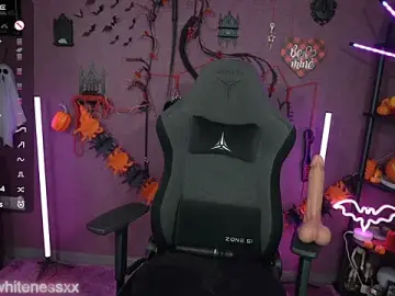 Amywhitenessxx  live sex cam