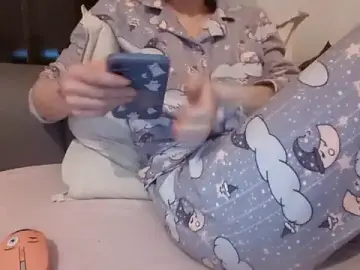 Gunes_  live sex cam