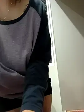 Kaubinha  live sex cam