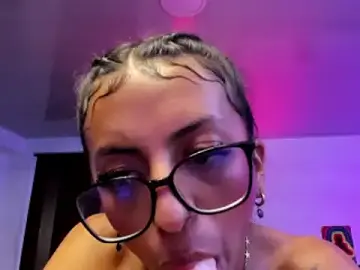 Meganpurple  live sex cam