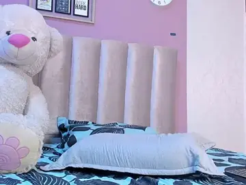 AGATHA_BRUNNETT  live sex cam