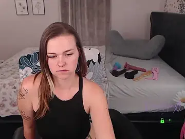 DaisieMaeXO  live sex cam