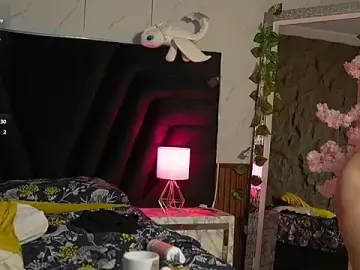 HoneyHipss  live sex cam