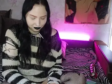 Kitty_goth  live sex cam