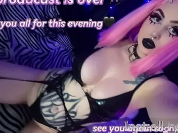 Kitty_goth  live sex cam