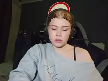 LizaVogan  live sex cam