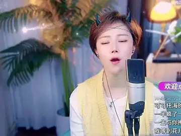 Cherry-fa  live sex cam