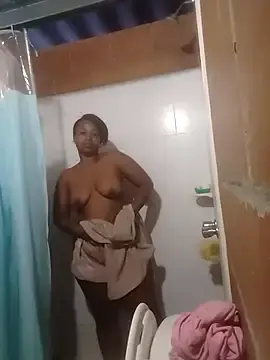 Dykersa123  live sex cam