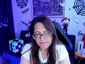 Ivette_Shaira  live sex cam