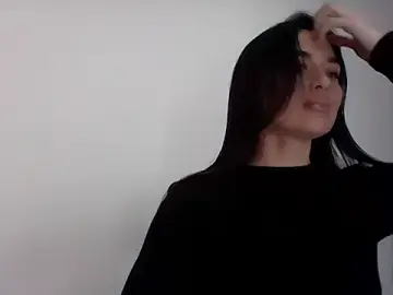 Lyverra  live sex cam