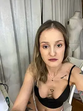 RosaBlossome  live sex cam