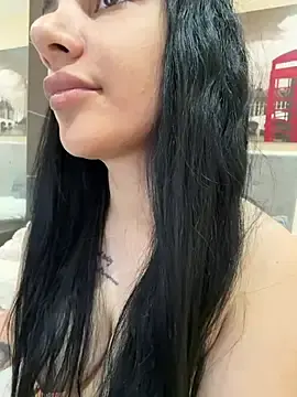 Samira30  live sex cam