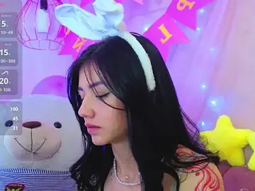 April_bennett  live sex cam