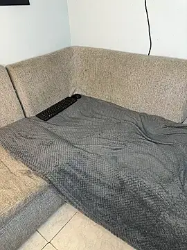 Celeste_Mist  live sex cam