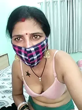 Divine_Lustt  live sex cam