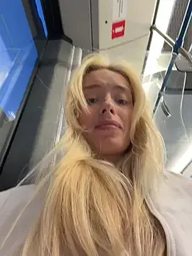 PollyDolly  live sex cam