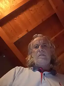 Panterona1975  live sex cam