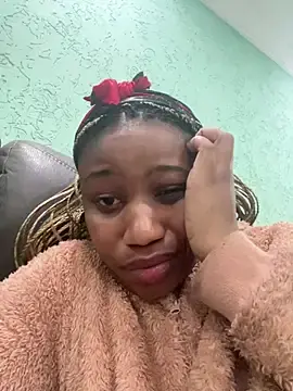 Bich_Hunn  live sex cam